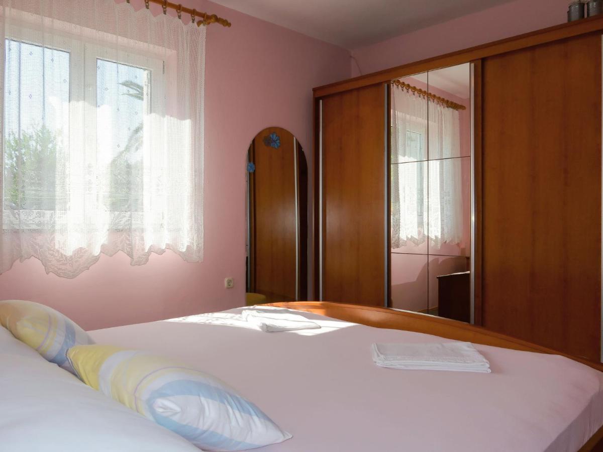 Apartment Hoba By Interhome Banjol ภายนอก รูปภาพ